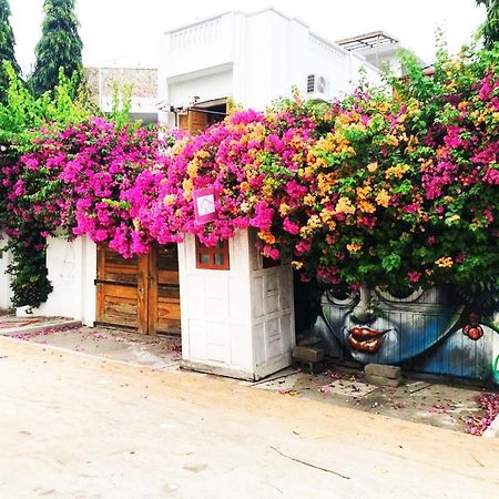 La Maison De Canelya Cotonou Bagian luar foto