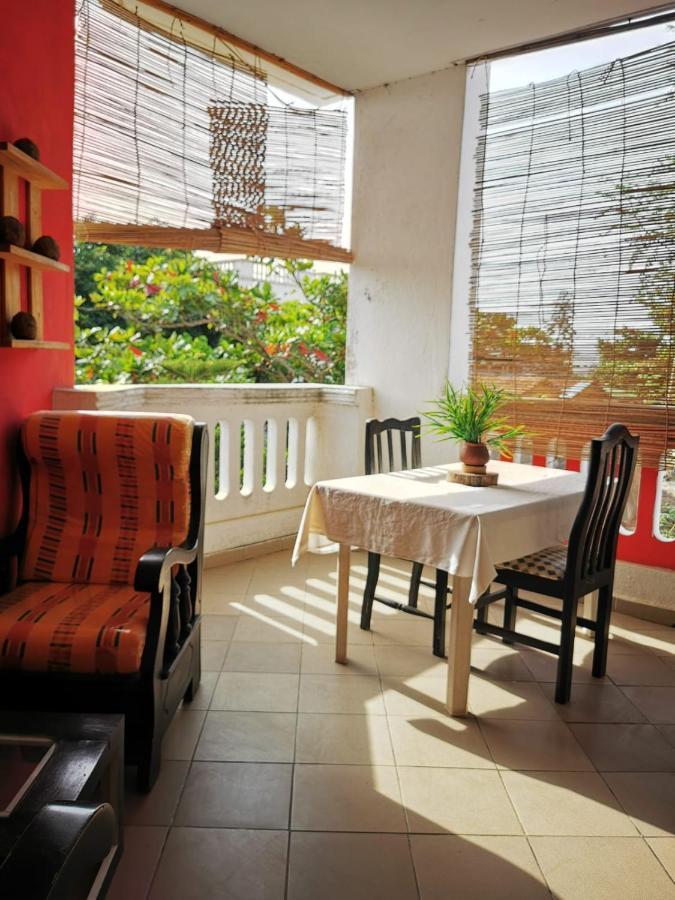 La Maison De Canelya Cotonou Bagian luar foto