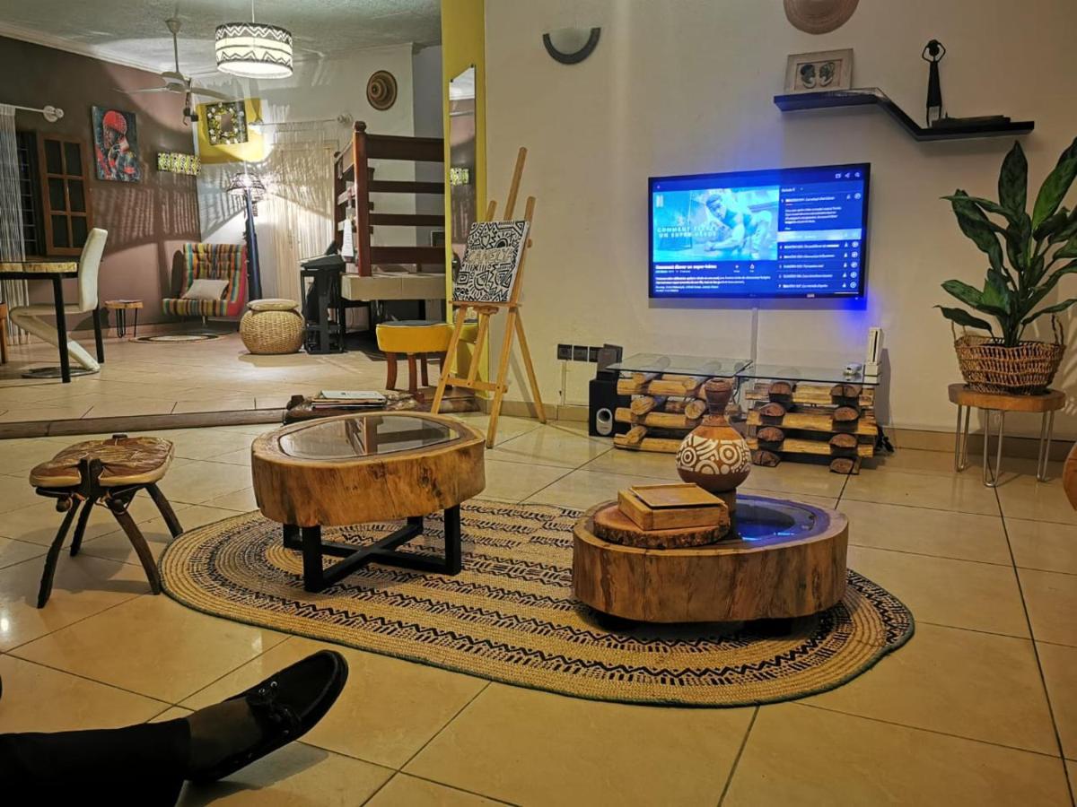 La Maison De Canelya Cotonou Bagian luar foto