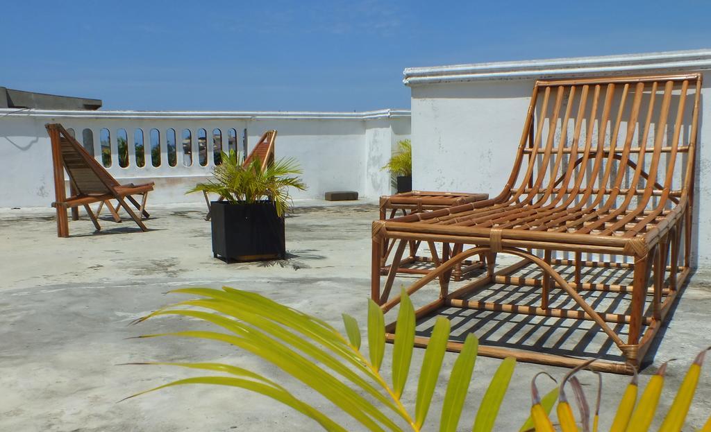 La Maison De Canelya Cotonou Bagian luar foto