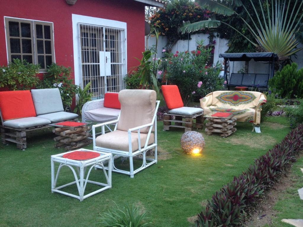 La Maison De Canelya Cotonou Bagian luar foto