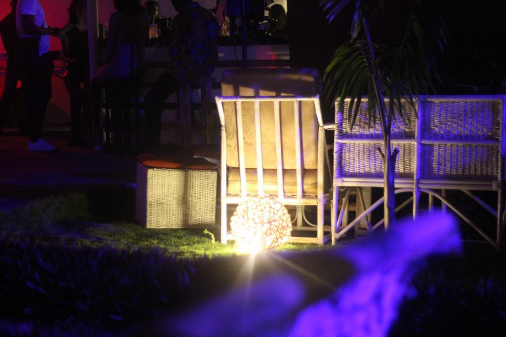 La Maison De Canelya Cotonou Bagian luar foto