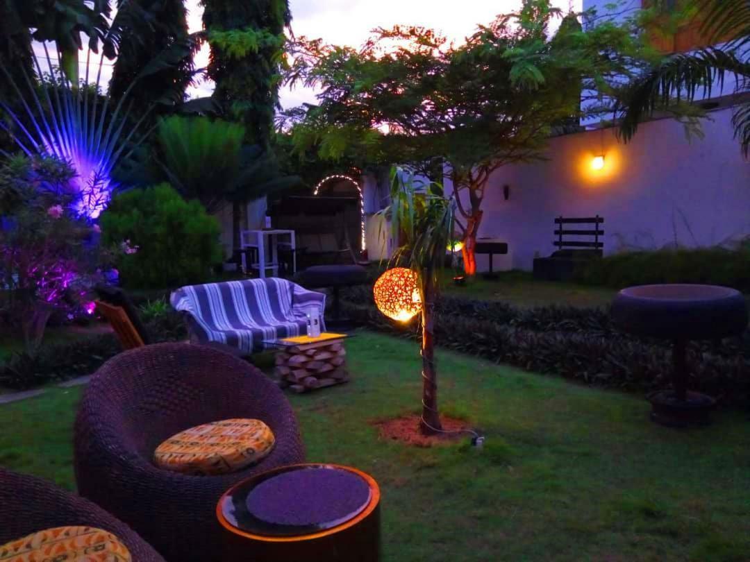 La Maison De Canelya Cotonou Bagian luar foto